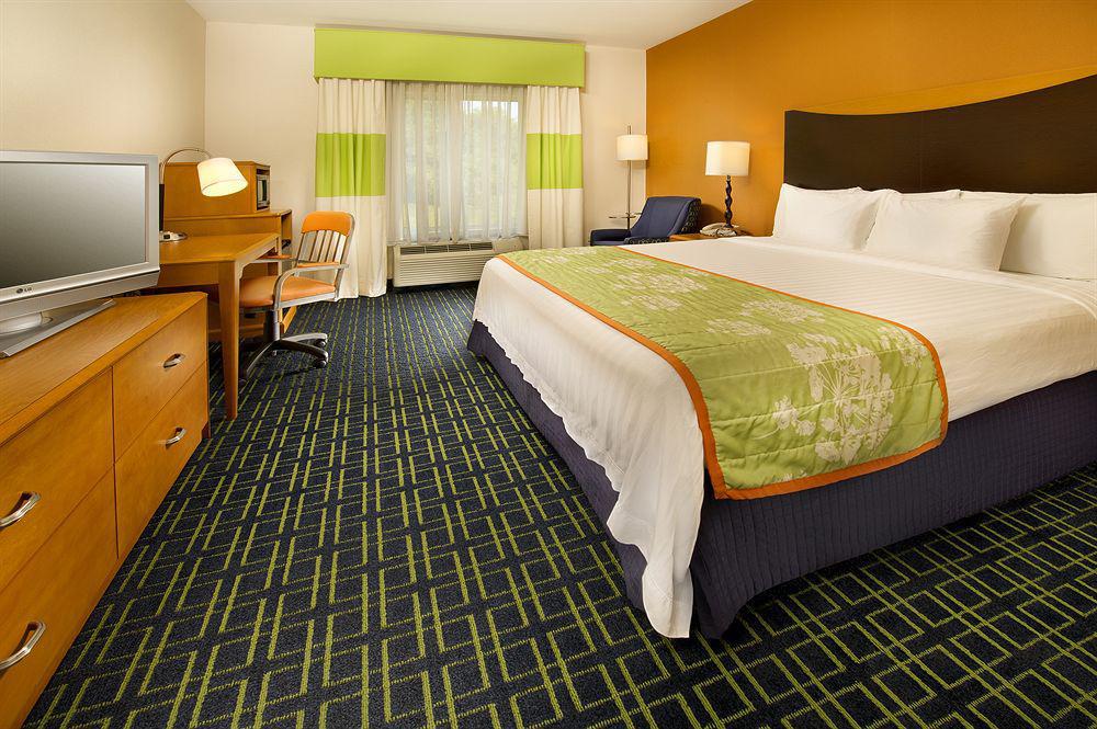 Fairfield Inn And Suites Cleveland Kamer foto