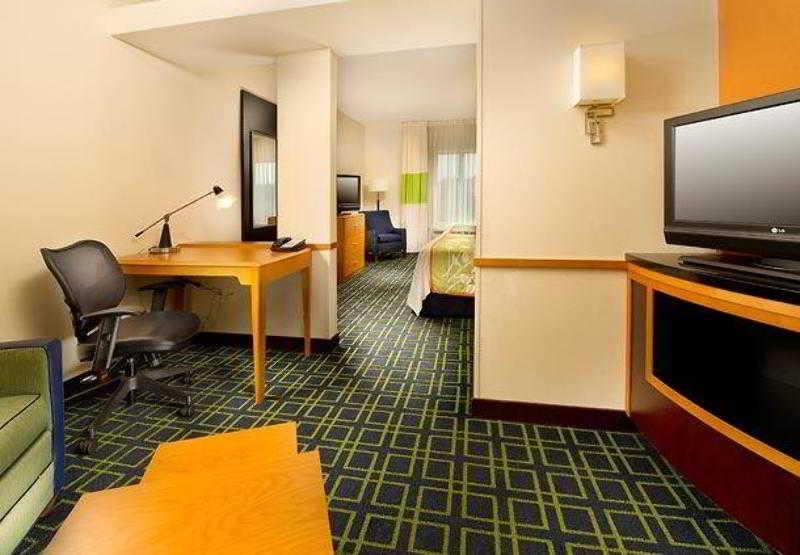 Fairfield Inn And Suites Cleveland Kamer foto